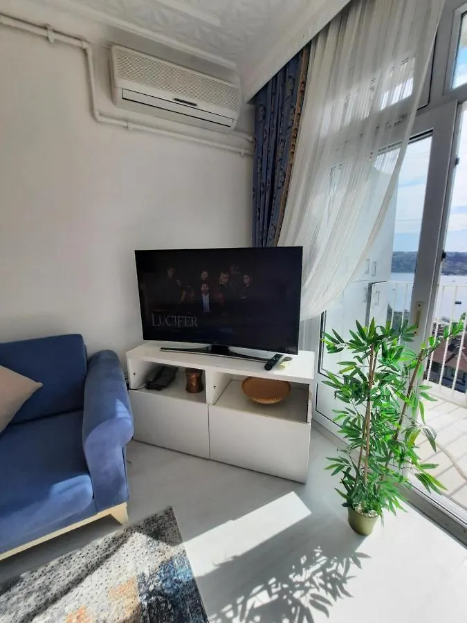 Taksimde Deniz Ve Marti Esliginde Uyanmak Apartment Istanbul